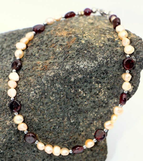 Fresh Water Pearls and Garnet Anklet