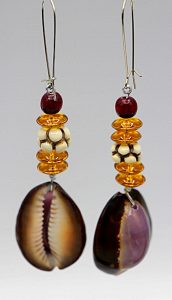 Snake head purple top cowry shell earrings