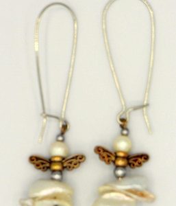 Fresh water pearl earrings