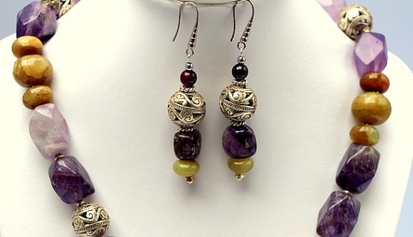 Matching earrings for Lavender Amethyst and Jade Necklace Set