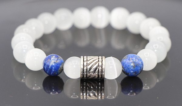 White Cat's Eye and Lapis Lazuli Bracelet